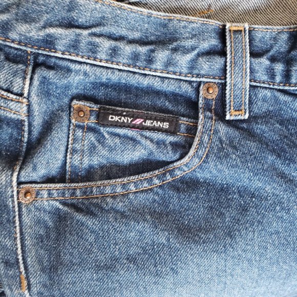 Y2K DKNY JEANS Sz 13 Short Court Dark Cotton Dark Wash 34x29 Denim Boot Cut Jean - Picture 11 of 14
